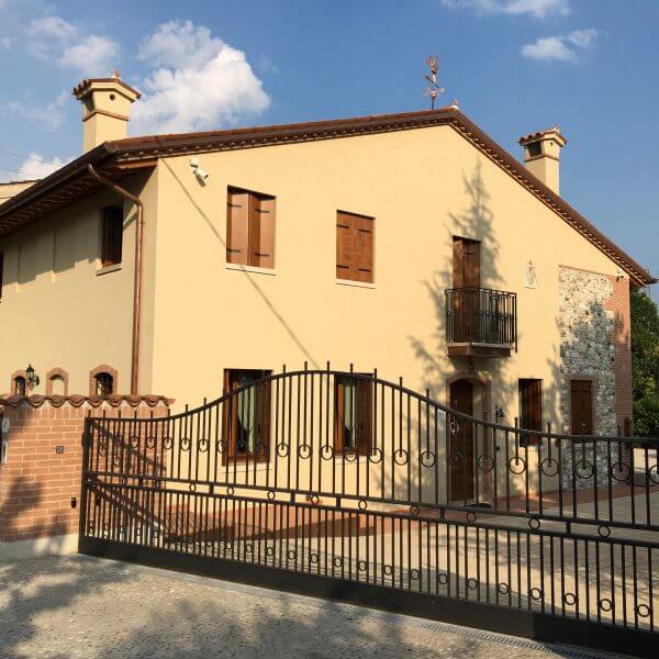 Impresa di Costruzione Edilizia Civile Impresa di Costruzione Edilizia Civile